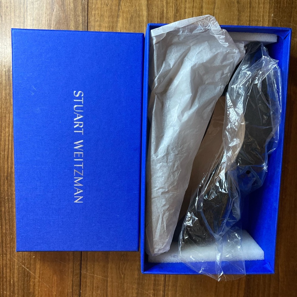 Brand New Stuart Weitzman Heels Size 9 Black